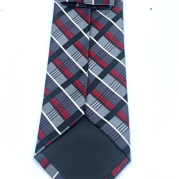 Platinum Designs Men's Tie Red /Black/ Silver Excellent Condition 100% Silk Clas - Picture 2 of 2